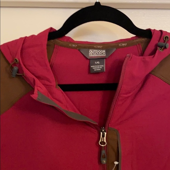 Women’s Outdoor Research Hooded Jacket - Picture 3 of 10